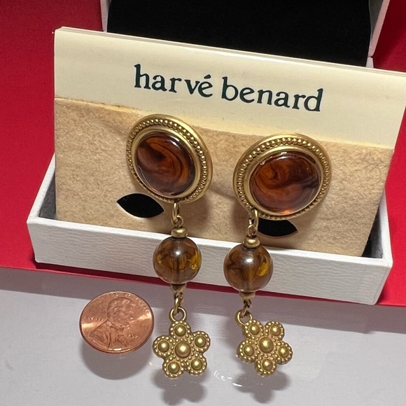 Harve’ Benard Fashion earrings with gold tone - Picture 2 of 3